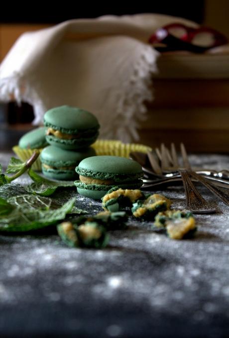 I macarons con formaggio caprino e menta per IFOOD