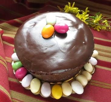 Torta al cioccolato glassato per Pasqua