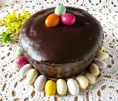 Torta al cioccolato glassato per Pasqua