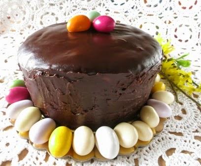 Torta al cioccolato glassato per Pasqua