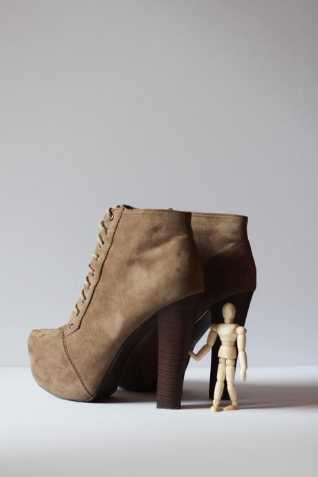 SHOETING | Lace up boots