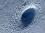 Maysak, tifone visto dallo spazio