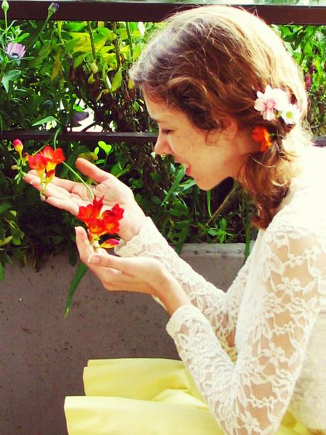 OOTD: Canary yellow and white lace