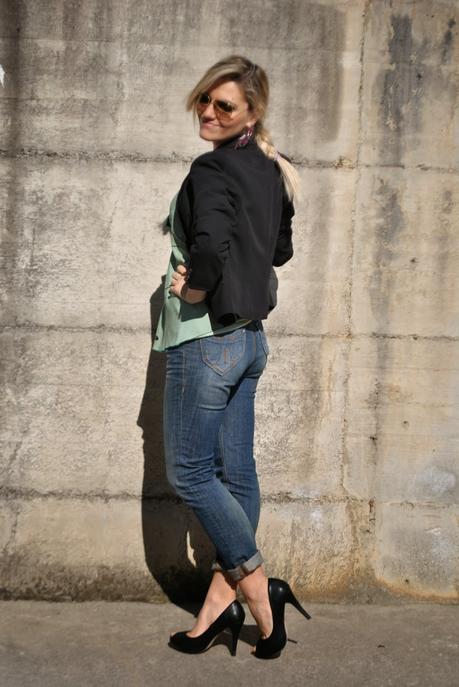 outfit jeans e tacchi outfit top pied de poule outfit blazer nero come abbinare la stampa pied de poule mariafelicia magno colorblock by felym mariafelicia magno fashion blogger outfit jeans skinny jeans con risvolto come abbinare il blazer come abbinare il verde outfit verde outfit primaverili outfit primaverili donna outfit aprile 2015 outfit jeans and heels how to wear jeans and heels how to wear pied de poule top how to wear green how to wear black blazer braids majique earrings how to wear green and purple spring outfit blonde hair blonde girls fashion bloggers italy girls ray ban aviator sunglasser pimkie fornarina francesco biasia