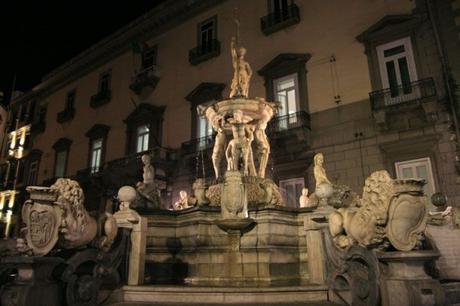 fontana vicino piazza del plebiscito