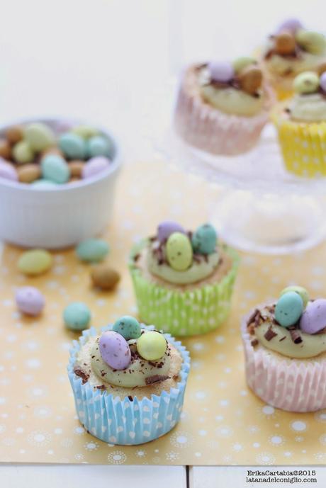 Cupcakes di Pasqua al cioccolato bianco