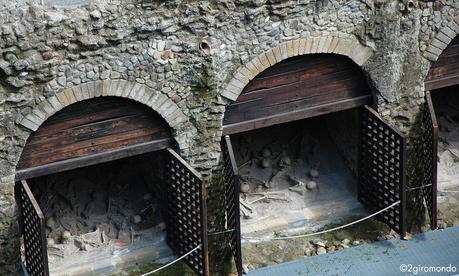 Scavi di Ercolano, Napoli