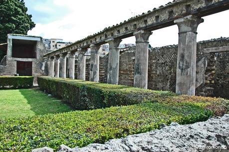 Scavi di Ercolano, Napoli