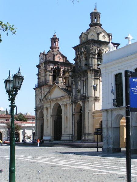 Cordoba sede storica, culturale e religiosa di eventi importanti.