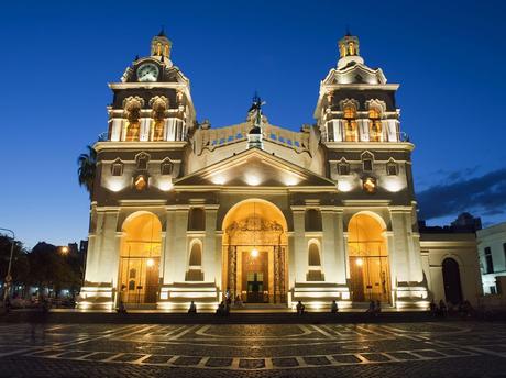 Cordoba sede storica, culturale e religiosa di eventi importanti.