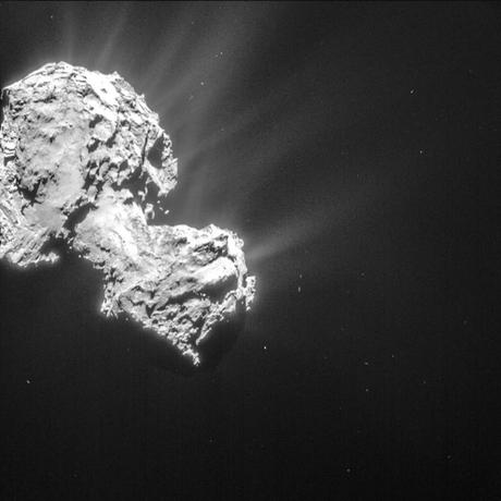 Gli spericolati flyby di Rosetta
