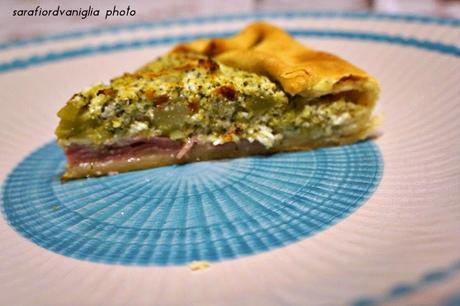 Torta salata con broccoli mortadella e crema ai formaggi