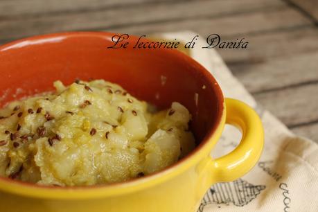 Zuppa di broccoli e patate con semi di lino