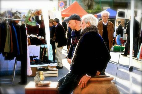 i mobili dell'amico Maglietta