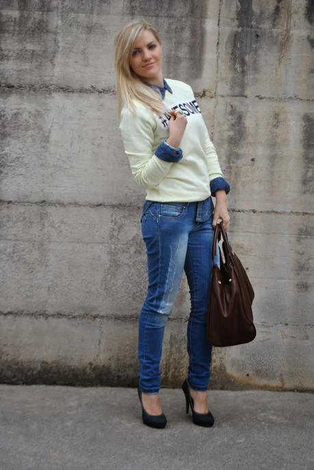 come abbinare il giallo outfit felpa gialla outfit jeans e camicia denim total look total look jeans camicia jeans felpa gialla awesome mariafelicia magno colorblock by felym mariafelicia magno fashion blogger outfit jeans skinny outfit camicia jeans come abbinare il giallo outfit giallo felpa gialla scarpe in denim borsa pelle marrone elisabetta franchi outfit aprile 2015 outfit casual primaverili outfit donna primaverili outfit jeans e tacchi come abbinare jeans e tacchi how to wear jeans and heels yellow outfit how to wear yellow blonde girls spring casual outfit spring outfit april outfit fashion blogger italiane fashion bloggers italy fashion blog italiani blogger italiane di moda ragazze bionde anello ysl majique pimkie milano look book street style