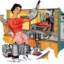 Risultati immagini per donna vintage che lava i piatti