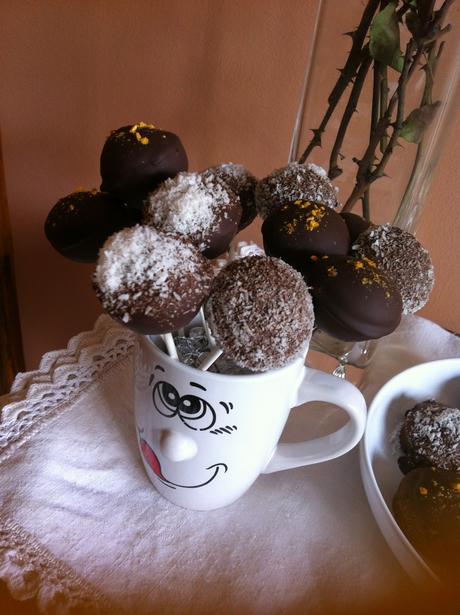 Vegan cake pops al doppio cioccolato