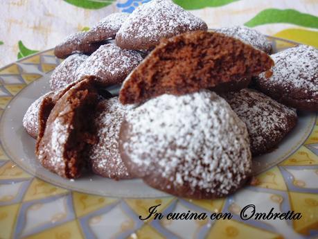 Biscotti al cacao al microonde Biscotti al cacao al microonde