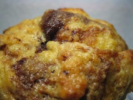 SIMIL MUFFIN CON AVANZI DI COLOMBA O PAN DI SPAGNA