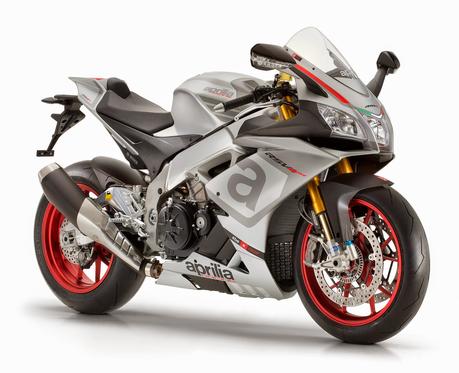 Aprilia RSV4 RR 2015