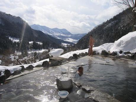 800px-Maguse_onsen_001