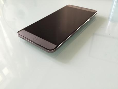 Elephone-P7000-images (2)