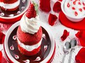 Muffin rossi Tiramisù yogurt bianco cacao amaro.