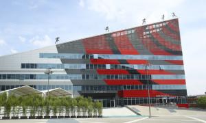 Casa Milan, la nuova sede del club di Silvio Berlusconi (orgoglio-casciavit.com)