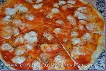 Pizza di pastasfoglia (11)