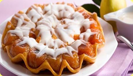 Tarte tatin di pere con certosa e miele.