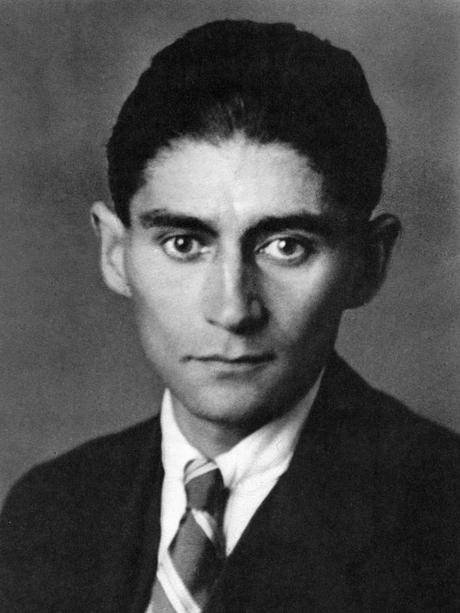 http://upload.wikimedia.org/wikipedia/commons/b/b4/Kafka.jpg
