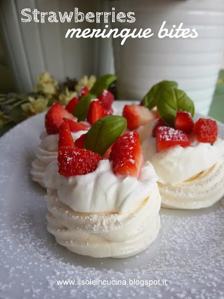 Mini Pavlova alle fragole e basilico