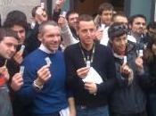 Roma. Insegnanti ragazzi liceo Keplereo mobilitati Gaycenter sostegno prof licenziato.
