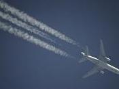 C'erano volta scie condensa, alte cielo