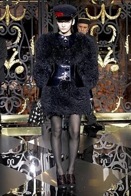 Louis Vuitton: F/W 2011-2012 Paris Fashion Week