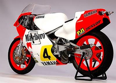 Yamaha YZR 500 K.Roberts 1983 by Utage Factory House