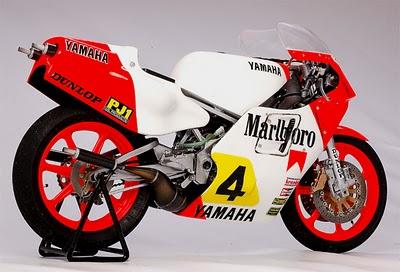 Yamaha YZR 500 K.Roberts 1983 by Utage Factory House