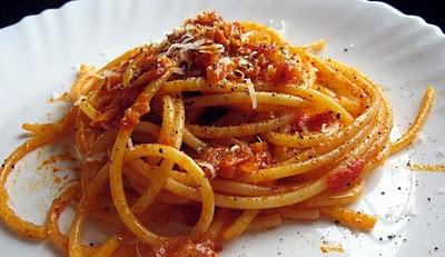 Amatriciana...Con la cipolla o senza?