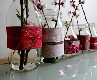 DIY vasi in vetro con collezione floreale