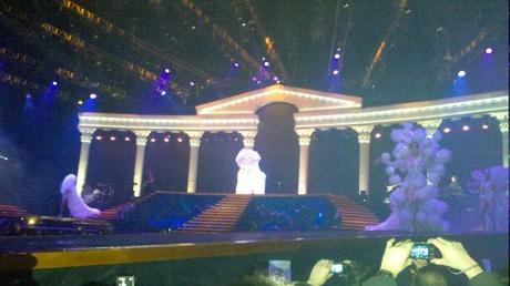 Kylie Minogue, Aphrodite Les Folies tour 2011