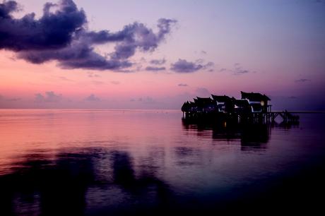 Jumeirah Vittaveli - Lagoon Suites