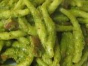 Trofie pesto nocciole speck
