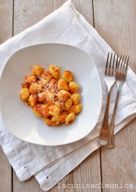 giovedì .... gnocchi di patate