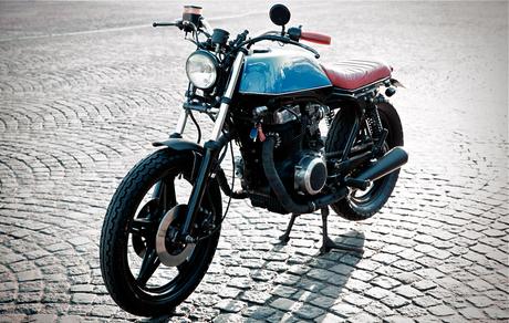 A CB400 from Paris