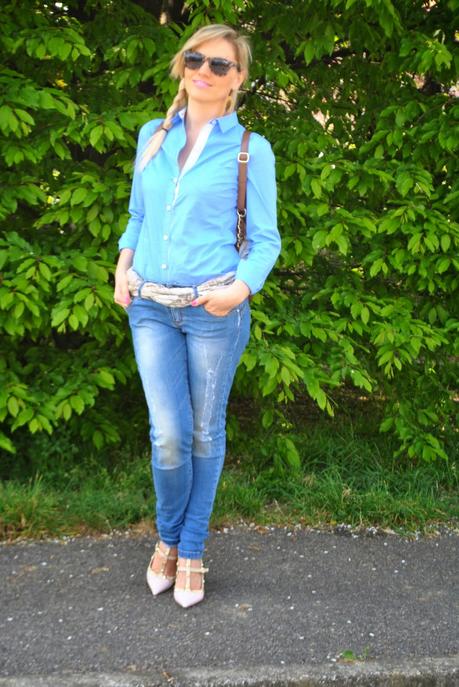 outfit jeans e camicia outfit jeans e tacchi mariafelicia magno colorblock by felym mariafelicia magno fashion blogger come abbinare jeans e tacchi come abbinare la camicia azzurra outfit blu outfit zainetto come abbianre lo zainetto  outfit aprile 2015 outfit primaverili casual how to wear jeans and heels outfit jeans and heels outfit blue shirt how to wear blue shirt valentino shoes backpack fashion bloggers italy girls blondie blonde hair blonde girls 