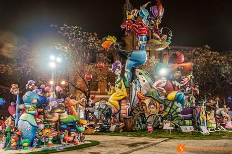 Falla colorata a Valencia