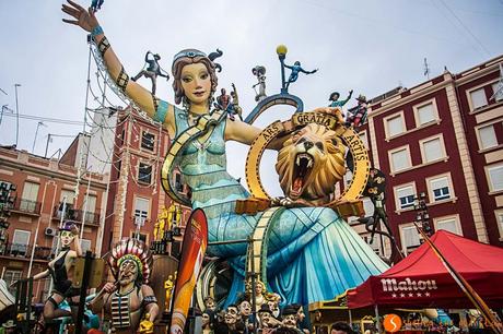 Falla del cinema | cosa fare a Valencia