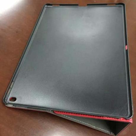 Sonny Dickson ci svela altre immagini di un’ altra presunta cover dell’ iPad Pro da 12.9″!