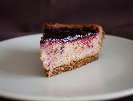 Tofucake alla cannella con confettura di mirtilli