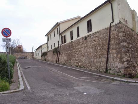 LA SARDEGNA E LE FORTIFICAZIONI CAGLIARITANE NELLA PRIMA METÀ DEL 1700